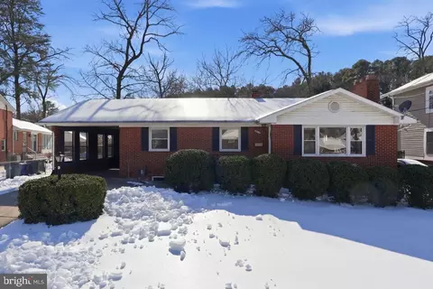 3417 Duke St, College Park, MD 20740