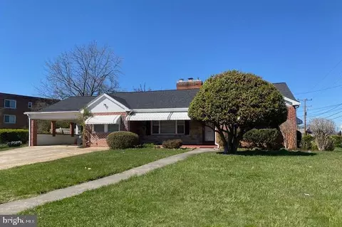 1908 Amherst Rd, Hyattsville, MD 20783