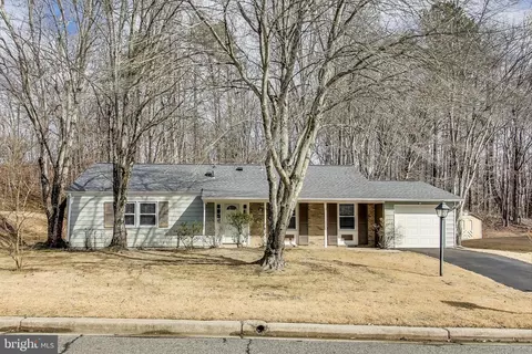 9602 Tam O Shanter Dr, Marlboro, MD 20772