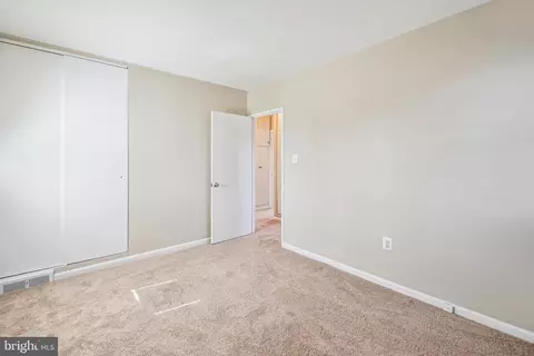 7919 Allendale Dr, Landover, MD 20785 photo 14