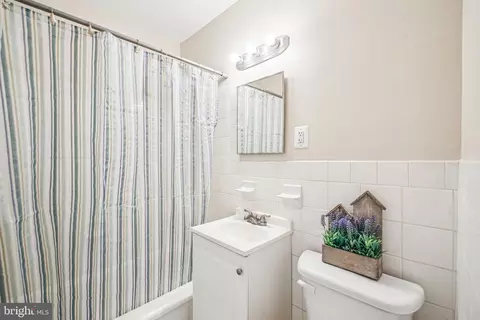 7919 Allendale Dr, Landover, MD 20785 photo 11
