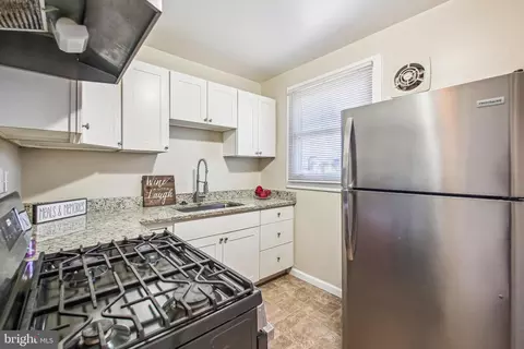 7919 Allendale Dr, Landover, MD 20785 photo 7
