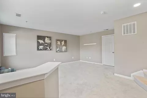 7345 Archsine Ln, Laurel, MD 20707 photo 3