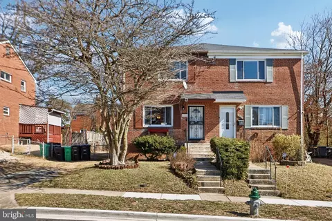 4020 Murdock St, Temple Hills, MD 20748