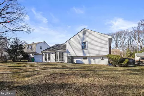 Exterior - 6215 Roblynn Rd, Laurel, MD 20707 photo 5 of 5