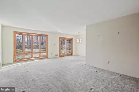 Living - 6215 Roblynn Rd, Laurel, MD 20707 photo 1 of 7