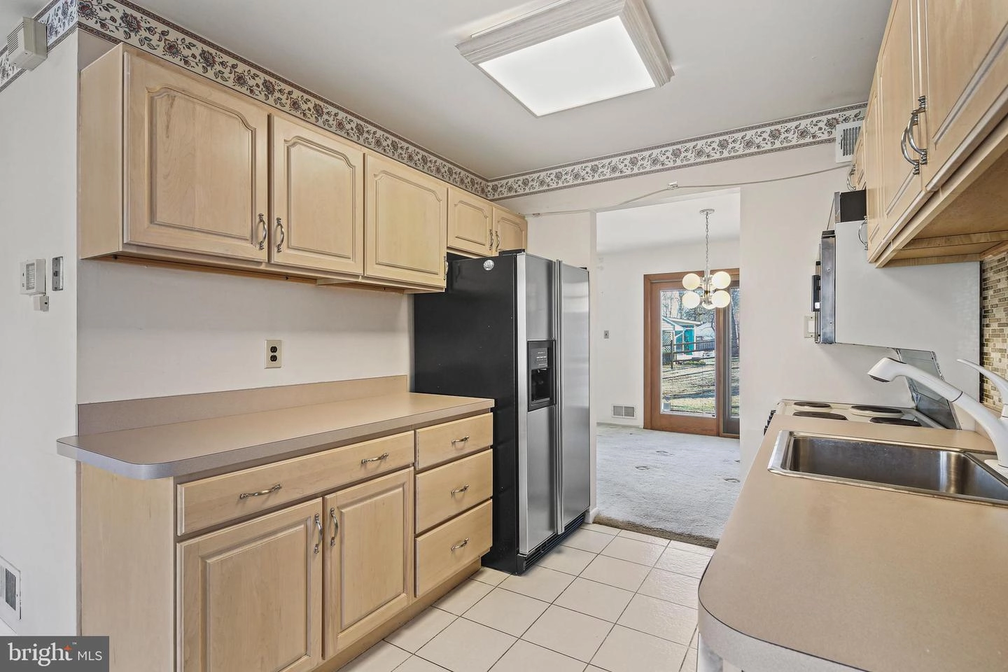 Kitchen - 6215 Roblynn Rd, Laurel, MD 20707 photo 1 of 2