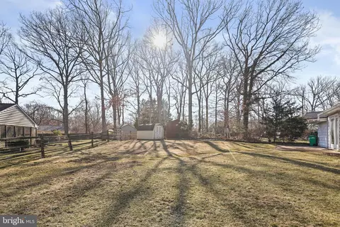 Exterior - 6215 Roblynn Rd, Laurel, MD 20707 photo 3 of 5