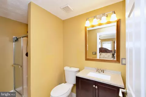 Bath - 12211 Windbrook Dr, Clinton, MD 20735 photo 1 of 5