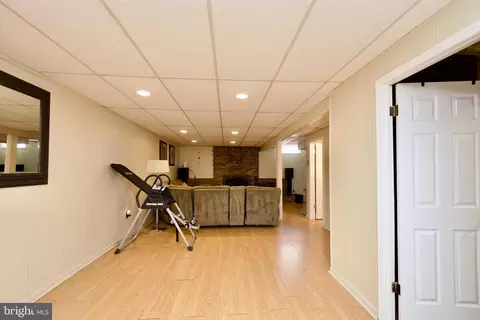 Living - 12211 Windbrook Dr, Clinton, MD 20735 photo 4 of 5