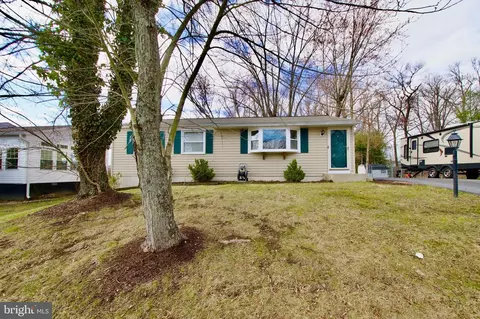 Exterior - 12211 Windbrook Dr, Clinton, MD 20735 photo 1 of 7