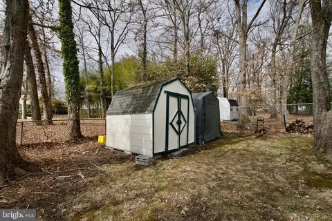 Exterior - 12211 Windbrook Dr, Clinton, MD 20735 photo 7 of 7