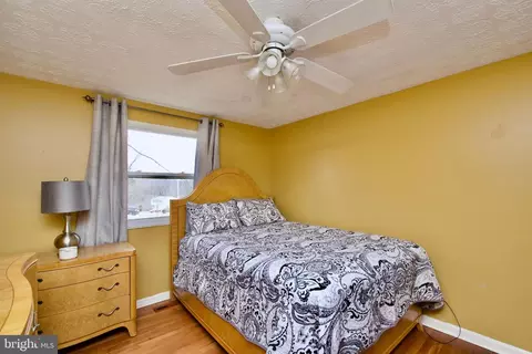 Bedroom - 12211 Windbrook Dr, Clinton, MD 20735 photo 4 of 5