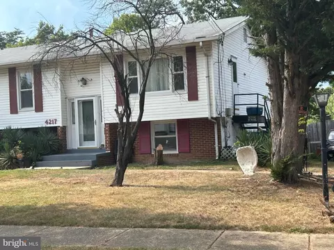 4217 Kinmount Rd, Lanham, MD 20706