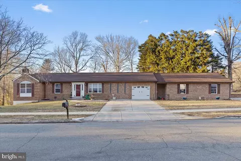 12222 Mccullagh Ct, Marlboro, MD 20772