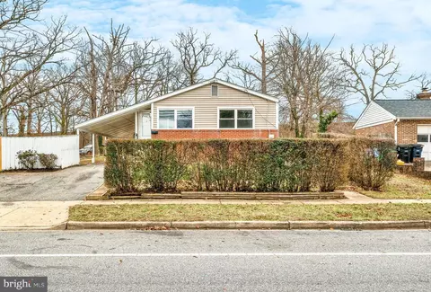 1609 Birchwood Dr, Oxon Hill, MD 20745