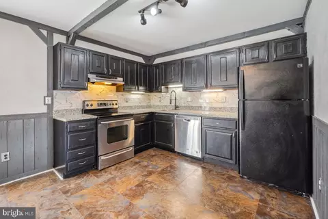 Kitchen - 7684 E Arbory Ct #242, Laurel, MD 20707 photo 2 of 3