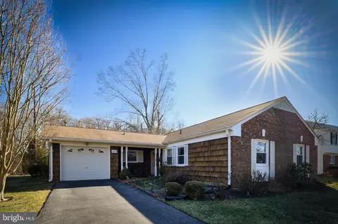 1418 Perrell Ln, Bowie, MD 20716