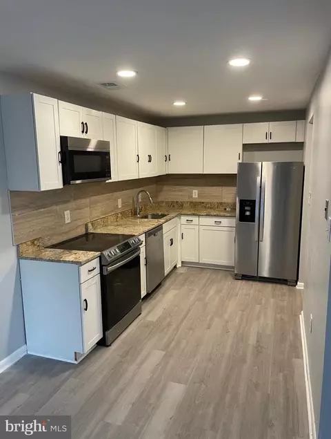 7553 Woodbine Dr, Laurel, MD 20707