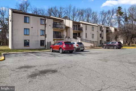 10100 Campus Way S #101-4A, Marlboro, MD 20774