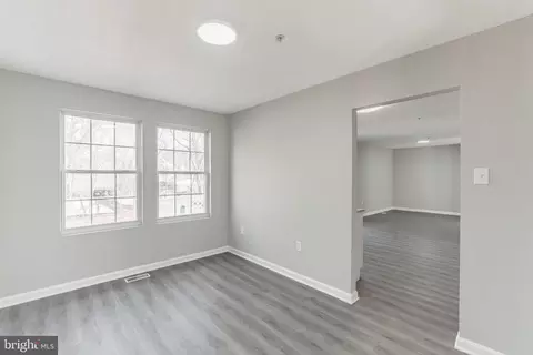 9948 Elm St, Lanham, MD 20706 photo 27