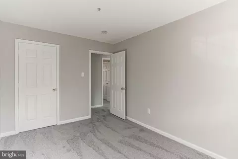 9948 Elm St, Lanham, MD 20706 photo 16