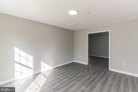 9948 Elm St, Lanham, MD 20706 photo 23