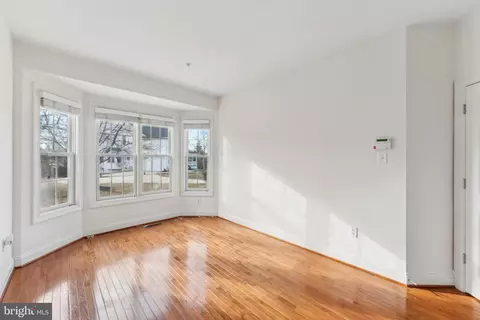12303 Thomas Prospect Dr, Bowie, MD 20720 photo 5