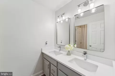 12303 Thomas Prospect Dr, Bowie, MD 20720 photo 29