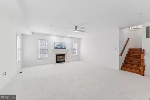 12303 Thomas Prospect Dr, Bowie, MD 20720 photo 14