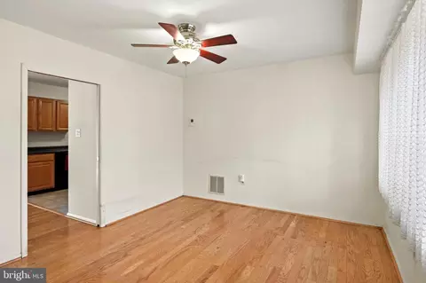 15718 Pointer Ridge Dr, Bowie, MD 20716 photo 10