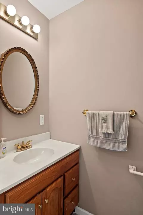 15718 Pointer Ridge Dr, Bowie, MD 20716 photo 19