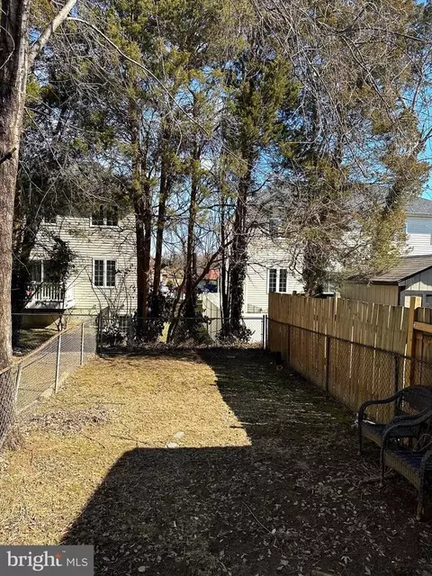 Exterior - 1027 Phillip Powers Dr, Laurel, MD 20707 photo 3 of 4
