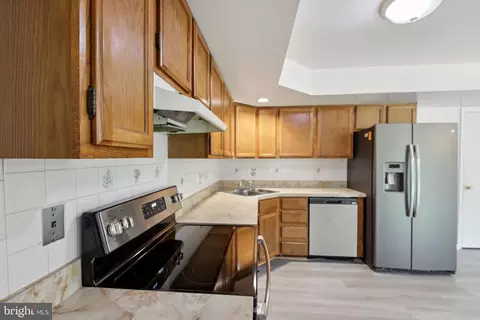 9303 Foxcroft Ave, Clinton, MD 20735 photo 16