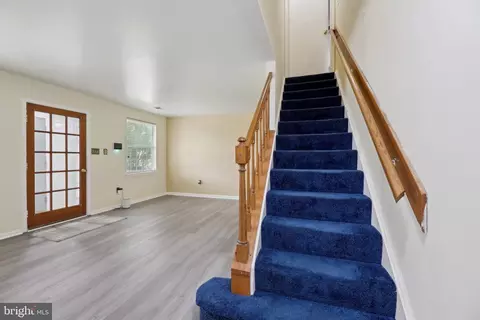 9303 Foxcroft Ave, Clinton, MD 20735 photo 8