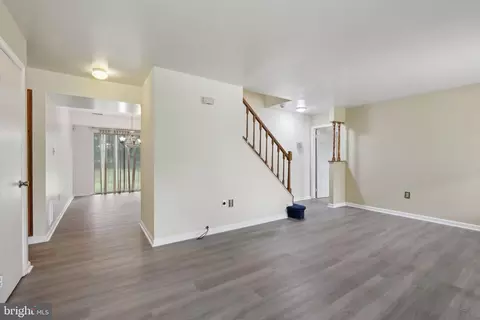 9303 Foxcroft Ave, Clinton, MD 20735 photo 10