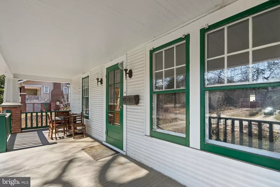 Exterior - 4216 Queensbury Rd, Hyattsville, MD 20781 photo 3 of 7