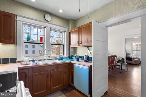 Entry Way - 4216 Queensbury Rd, Hyattsville, MD 20781 photo 1 of 4