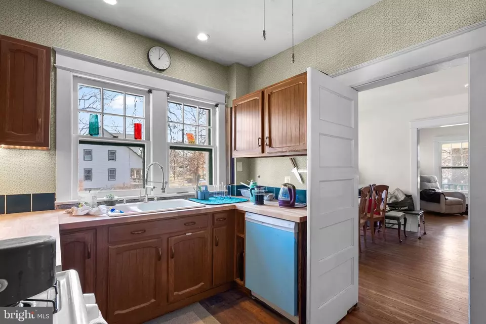 Entry Way - 4216 Queensbury Rd, Hyattsville, MD 20781 photo 1 of 4