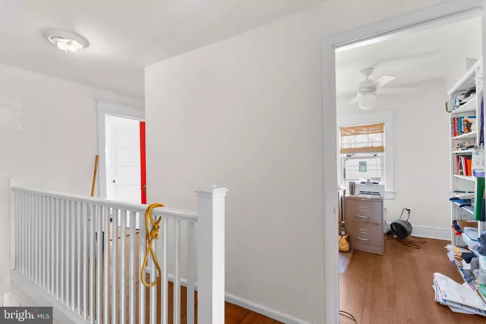 Entry Way - 4216 Queensbury Rd, Hyattsville, MD 20781 photo 2 of 4