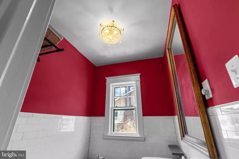 Bath - 4216 Queensbury Rd, Hyattsville, MD 20781 photo 3 of 5