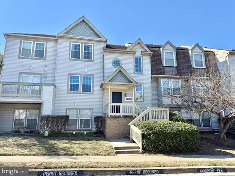 7808 Spinnaker Rd #12, Laurel, MD 20707