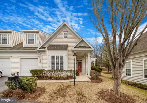 2153 Vittoria Ct #42, Bowie, MD 20721