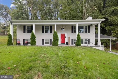 8508 Waco Dr, Fort Washington, MD 20744