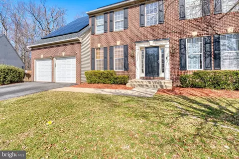 Exterior - 10110 Goose Pond Ct, Laurel, MD 20708 photo 2 of 6