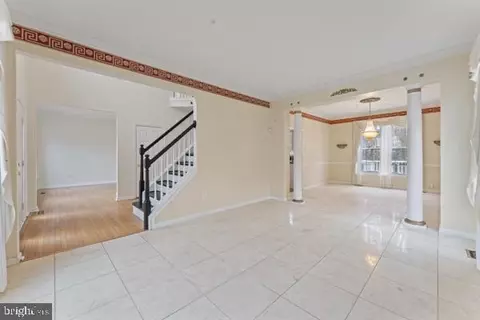 Living - 10110 Goose Pond Ct, Laurel, MD 20708 photo 10 of 12