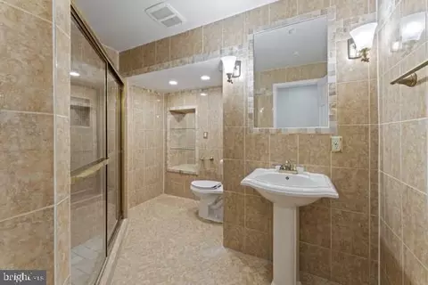 Bath - 10110 Goose Pond Ct, Laurel, MD 20708 photo 4 of 4
