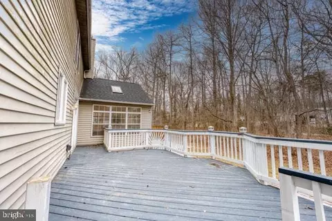 Exterior - 10110 Goose Pond Ct, Laurel, MD 20708 photo 6 of 6