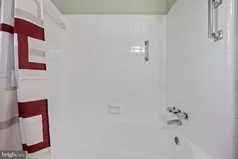 6807 97th Pl, Lanham, MD 20706 photo 17