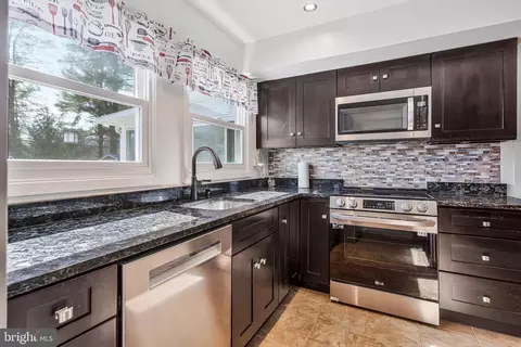Kitchen - 15903 Pinecroft Ln, Bowie, MD 20716 photo 1 of 1